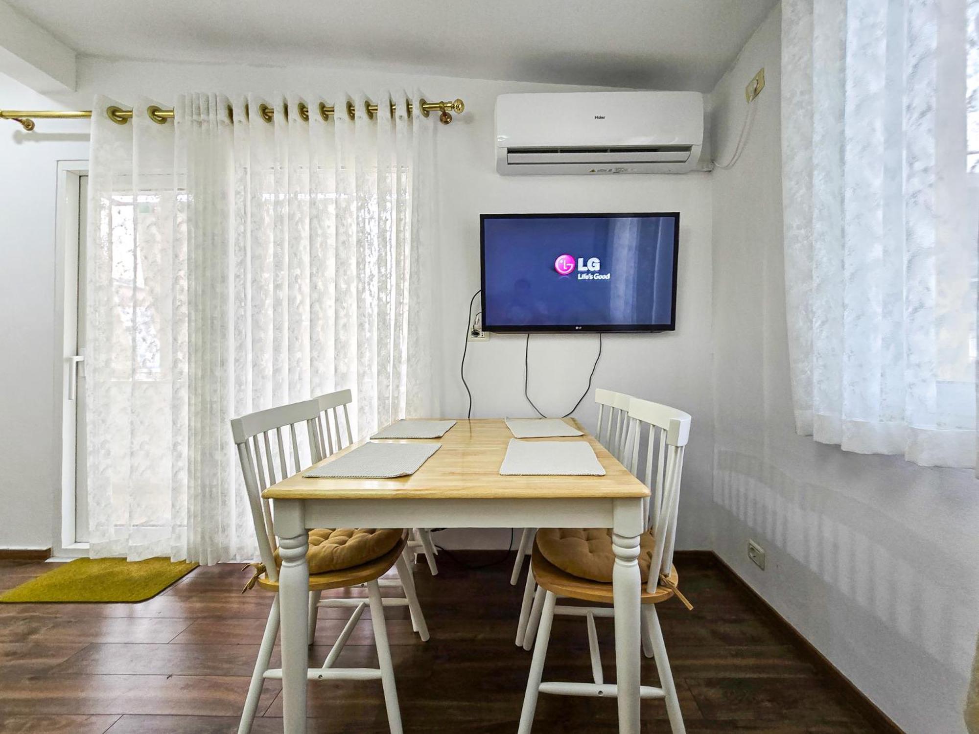 Lake Park 2Br Apartment Тирана Екстериор снимка