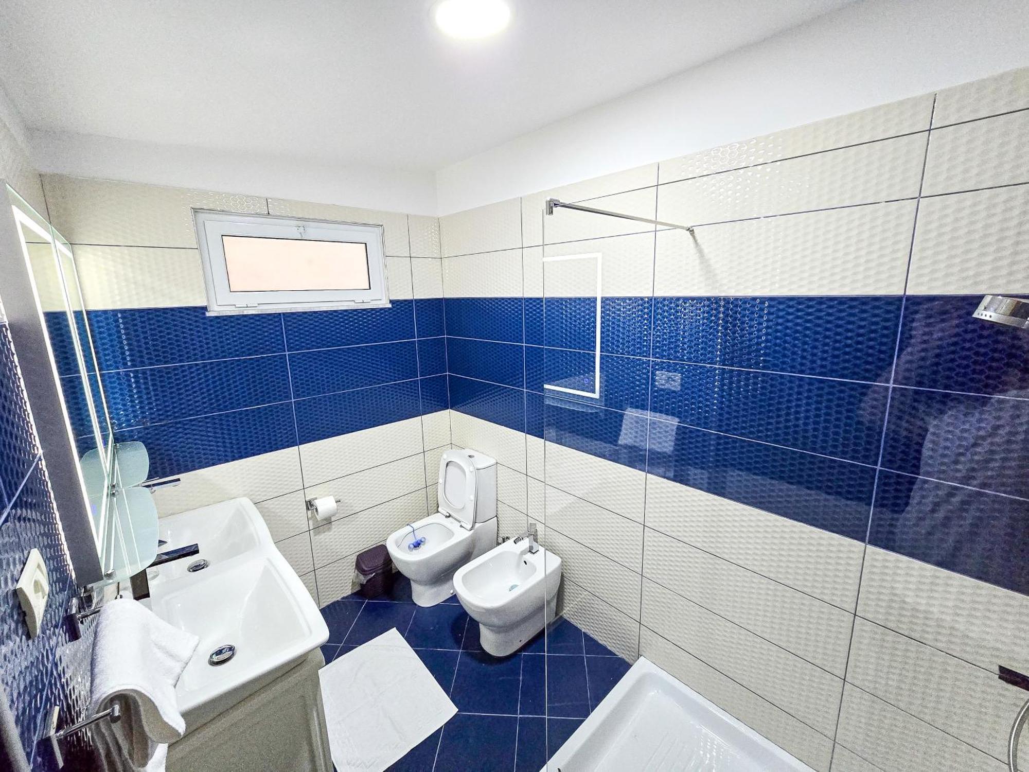 Lake Park 2Br Apartment Тирана Екстериор снимка